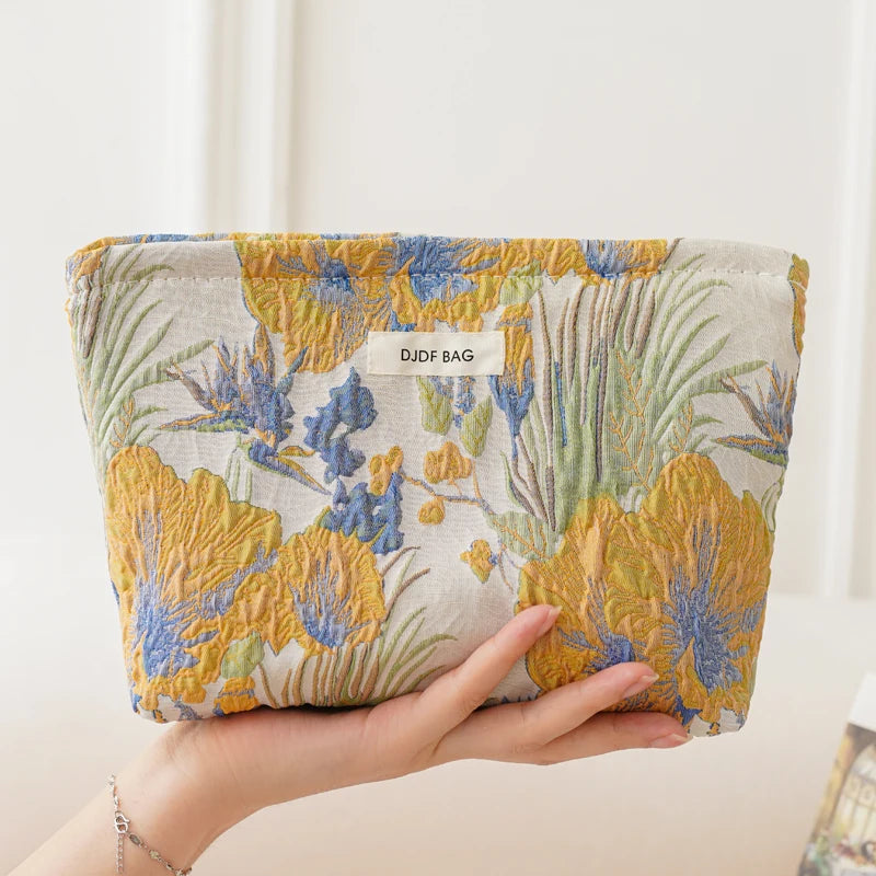 White Embroidery Daisy Women's Makeup Bag Portable Coin Purse Key Case Cosmetics Lipstick Storage Bag Commuter Liner Bag Ins