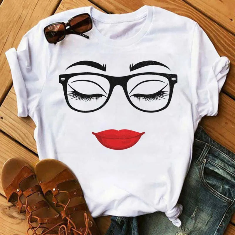 Maycaur Fashion Graphic Women Tops Eyelashes Print Kawaii Lashes Women T Shirt Tee Funny Makeup Aesthetic Shirt Camisas Mujer