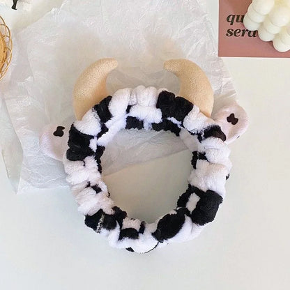 1 Cow Patterned Plush Hair Accessory Set for Autumn Winter Soft Skin Friendly Makeup Home Wear Skincare