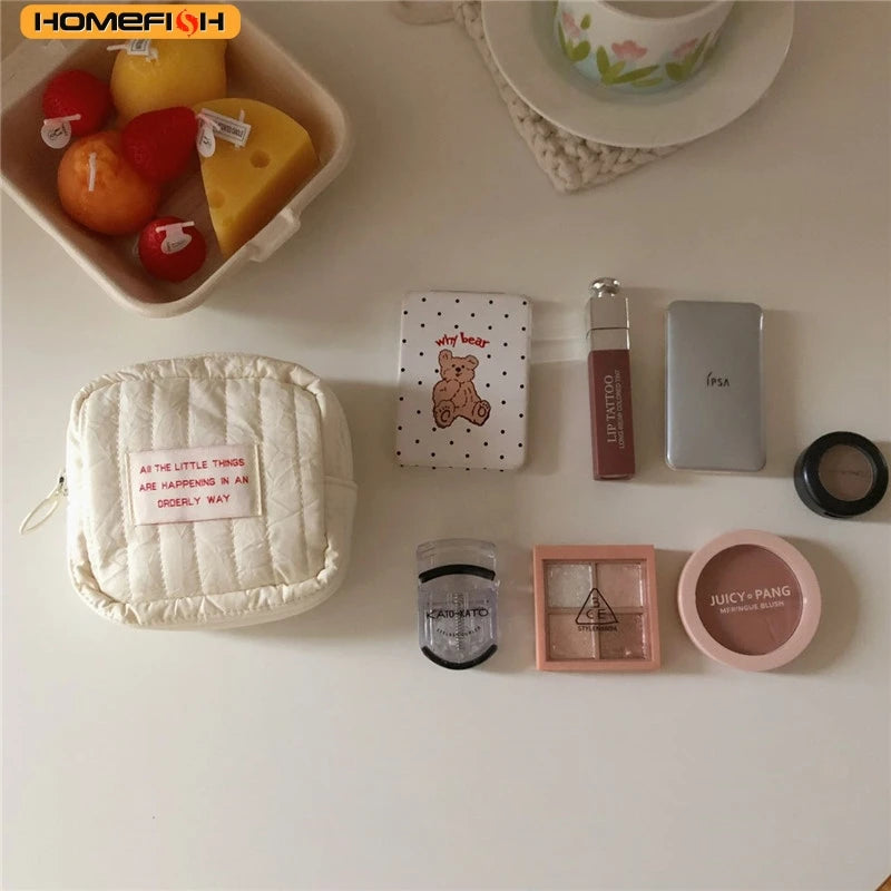 HOMEFISH Korean Style Square Mini Makeup Bag Student Multifunctional Storage Bag Portable Lipstick Earphone Coin Purse for Women