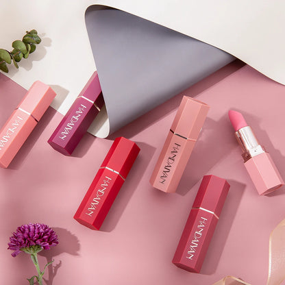 6 Colors Sexy Matte Lipstick Waterproof Long Lasting Color Rendering Non-stick Velvet Lips Liner Pencil Woman Makeup Cosmetics
