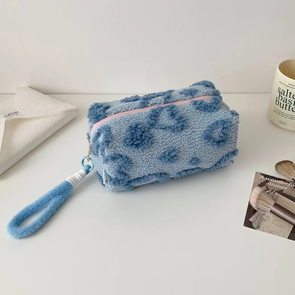 ins wind plush love cosmetic bag outdoor travel tote bag girl large capacity storage bag portable toilet bag