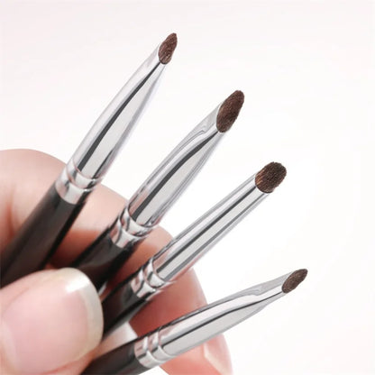 4Pcs Fine Eyeshadow Brushes Smudge Precision Eyeliner Smudge Makeup Brush Eyelid Highlighter Lying Silkworm Makeup Brushes Tools