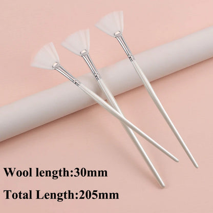 Practical Facial Brushes Fan Makeup Brushes Portable Mask Brush Cosmetic Tools for Women Flexible Facial Soft Mask Applicator