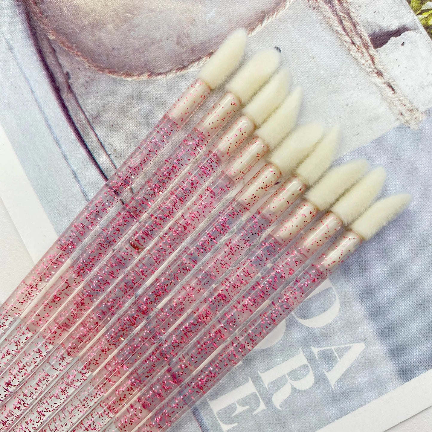 500pcs Disposable Lip Brush Makeup Brushes Eyelashes Extension Applicator Lipstick Wands Set Cosmetic Colourful Make Up Tools