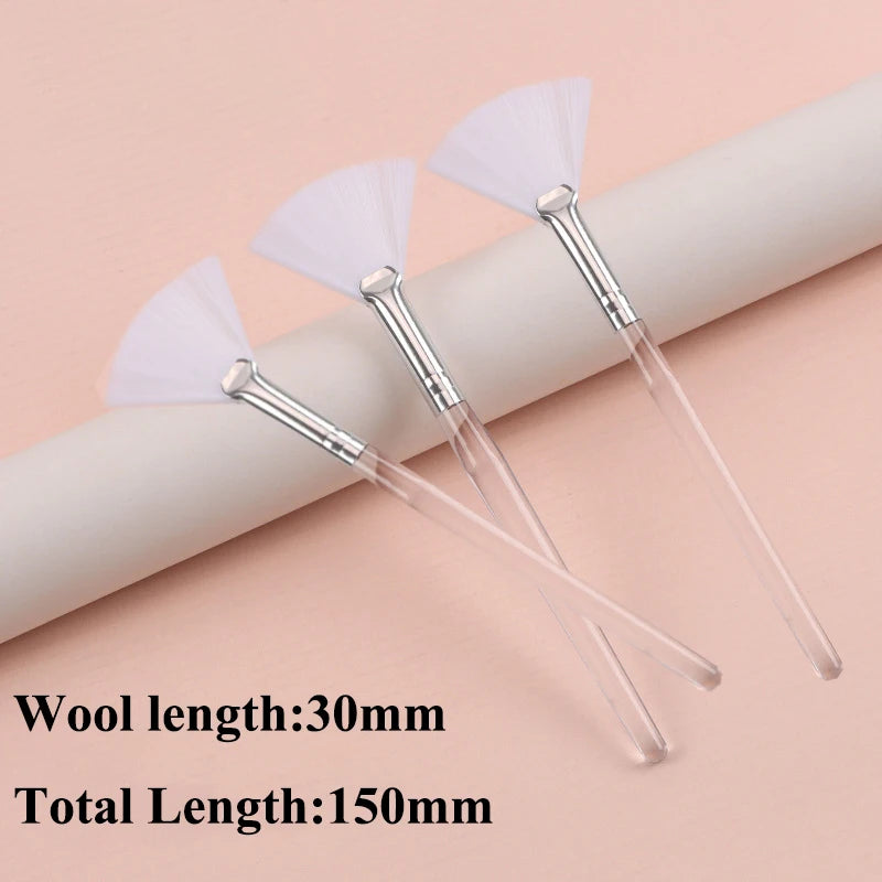 Practical Facial Brushes Fan Makeup Brushes Portable Mask Brush Cosmetic Tools for Women Flexible Facial Soft Mask Applicator