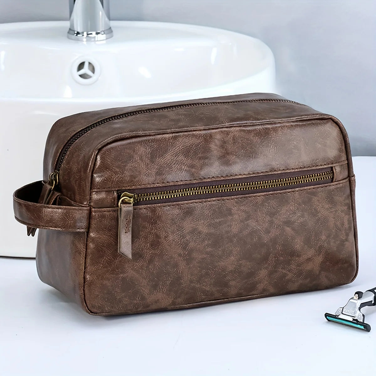 Men Business Travel Wash Toiletry Bag Waterproof PU Leather Bathroom Shaving Tools Organizer Bag Makeup Pouch Women Cosmetic Bag