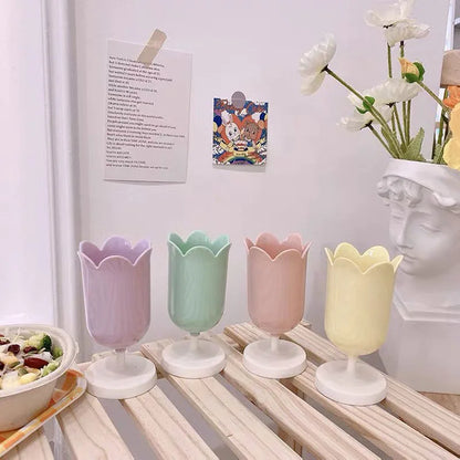 Plastic Flower Decoration Creative Pencil Cup Tulip Pencil Organizer Desk Organizer Makeup Brush Holder Girls Room Ornament