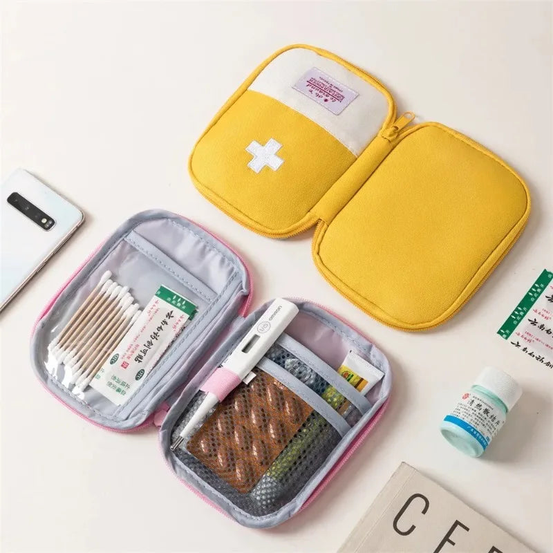 Outdoor Travel First Aid Kit Pouch Home Medicine Storage Bag Emergency Survival Medical Rescue Bag
