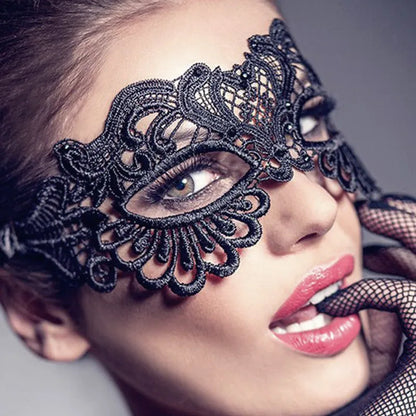 Sexy Women Black Lace Floral Eye Mask Masquerade Prom Face Mask Princess Queen Party Makeup Cosplay Nightclub Lace Mask Props