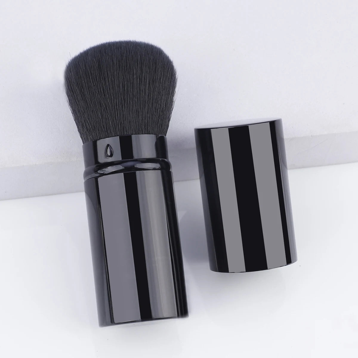 1pcs Professional Makeup Brushes Retractable Blusher Powder Foundation Face Concealer Kabuki Makeup Brush Cosmetic Tools