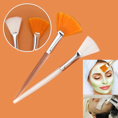 Practical Facial Brushes Fan Makeup Brushes Portable Mask Brush Cosmetic Tools for Women Flexible Facial Soft Mask Applicator