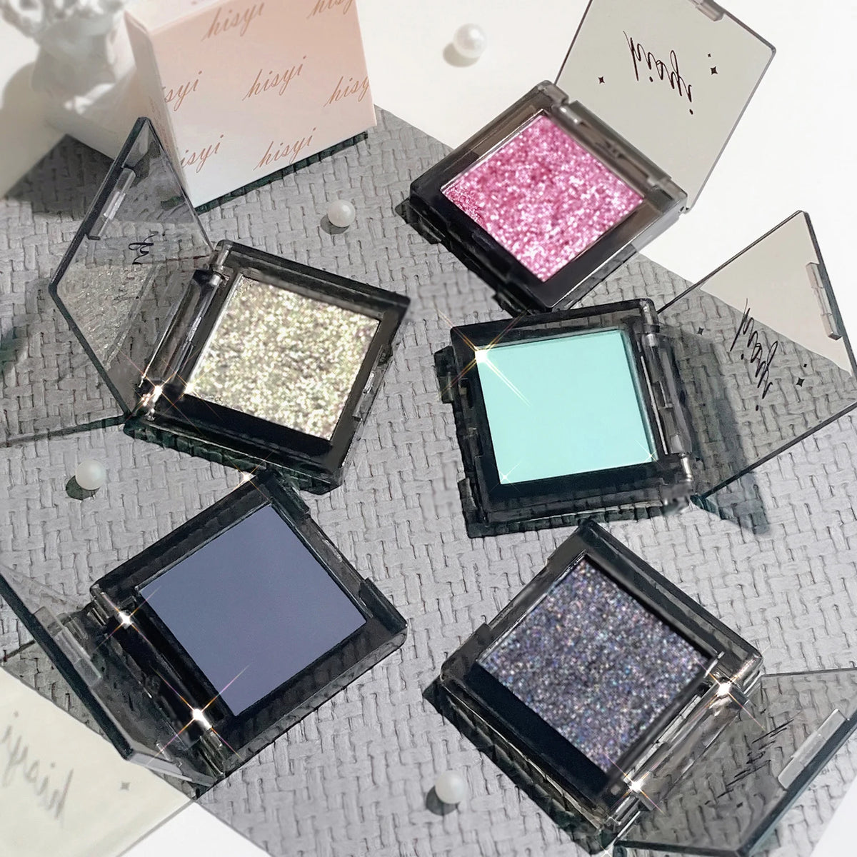 HISYI Dark Magic Monochrome Eye Shadow Pearlescent Matte Sequin Glitter Powder Eye Makeup Brightening Natural Makeup