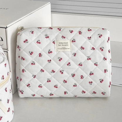 Cherry Makeup Bag Women's Cosmetic Bags Fashion Portable Cute Cosmetic Travel Storage Pouch Handbag Cotton Quilted Zipper Purse