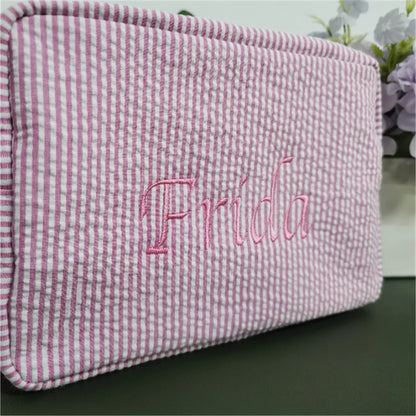 Personalized Seersucker Makeup Bag, Embroidered Name Seersucker Bag, Personalized Wash Bag, Wedding Bridesmaid Gift Makeup Bag