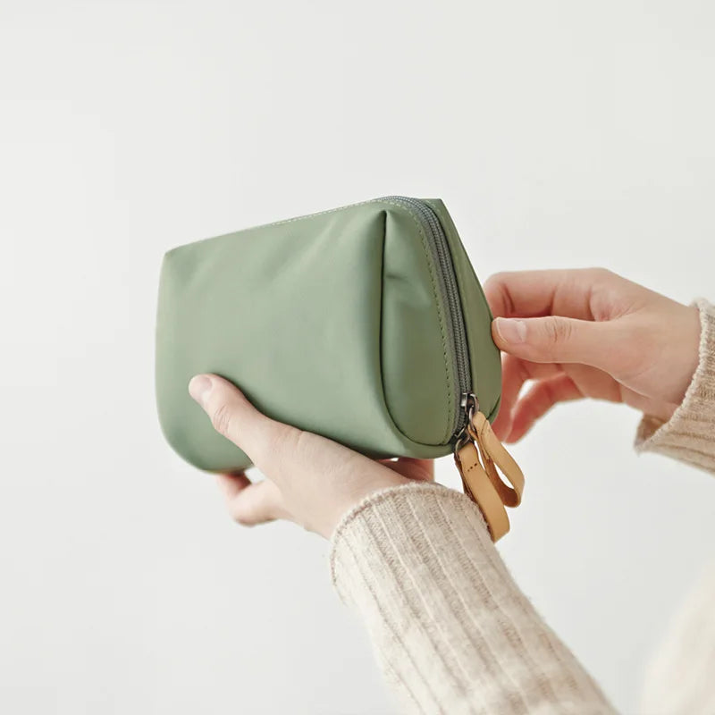 2023 New Makeup Bag Simple Solid Color Cosmetic Bag for Women Pouch Toiletry Bag Waterproof Make Up Purses Case Hot Dropshipping