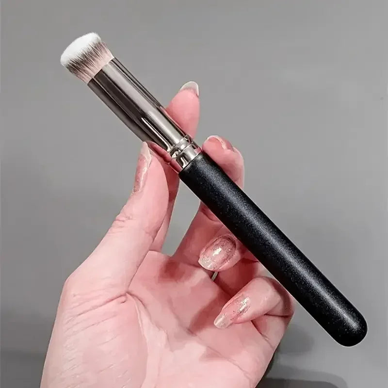 Foundation concealer brush, nose contour blush brush, perfect dense makeup brush for the eyes, ideal gifts & convenient travel
