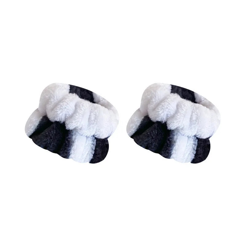 1 Cow Patterned Plush Hair Accessory Set for Autumn Winter Soft Skin Friendly Makeup Home Wear Skincare