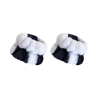 1 Cow Patterned Plush Hair Accessory Set for Autumn Winter Soft Skin Friendly Makeup Home Wear Skincare