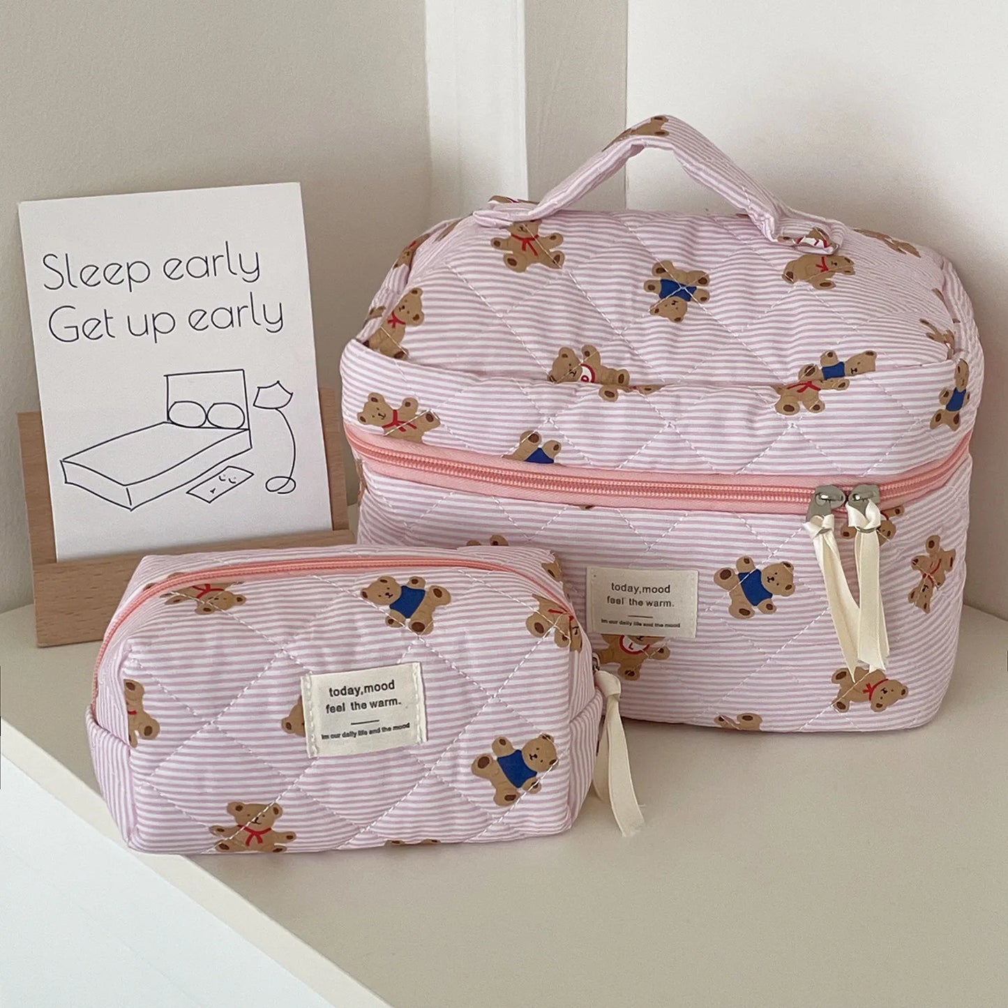 Women's Cosmetic Bag Striped Bear Makeup Bag Cartoon Go Out Large Capacity Toiletry Storage Bag Bolsa De Maquillaje Viaje Sweet