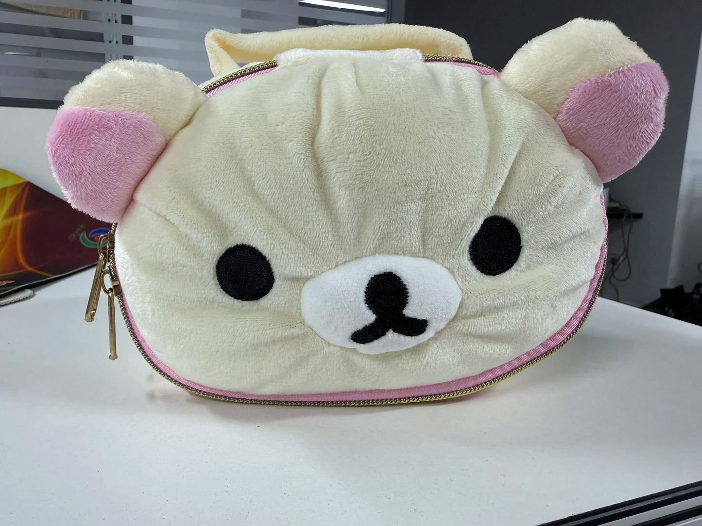 New Cute  Bear Girl Plush Elliptical Stereoscopic Makeup Bag Portable Storage Bag Cute Cartoon Easy Bear Bear Storage