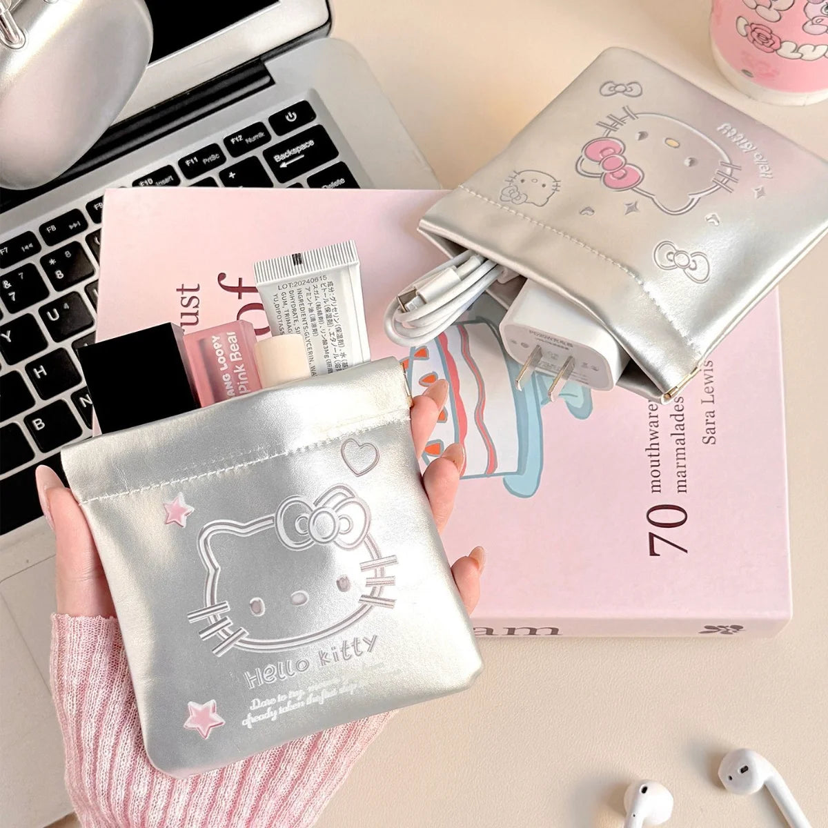 New Hello Kitty Organizer Bag Anime Cartoon Portable Makeup Bag Earphones Zero Wallet Lipstick Travel Storage Bag Accessory Gift