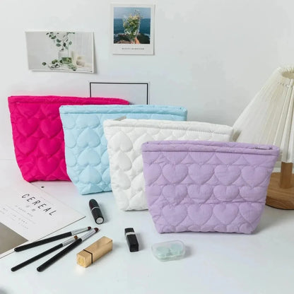 Fashion Korean Large Capacity Cosmetic Bag Women Soild Heart Quilting Handbag Portable Travel Lipstick Makeup Storage Bags