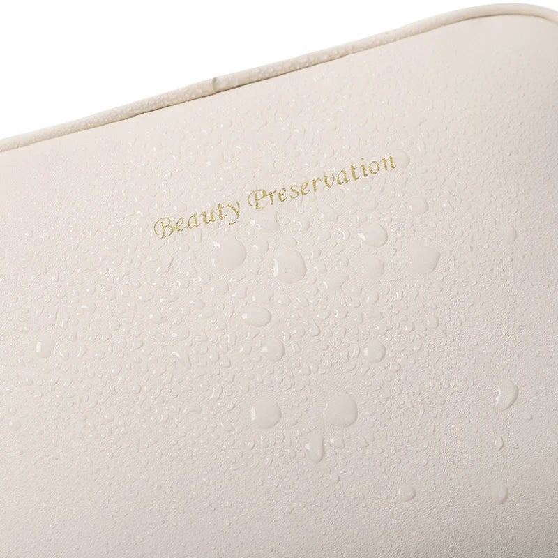 Waterproof Travel Storage Bag Large Capacity Portable Handbag with Dividers for Cosmetic Organization Makeup Bag for Outdoors