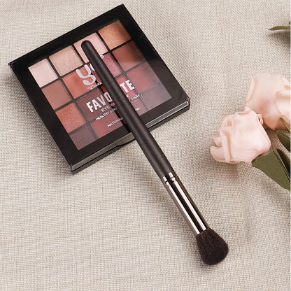 Piccasso Grey Makeup Brush No.726 Highlight Brush Soft Squirrel Hair Solid Wood Professional Powder Highlight Makeup Brush
