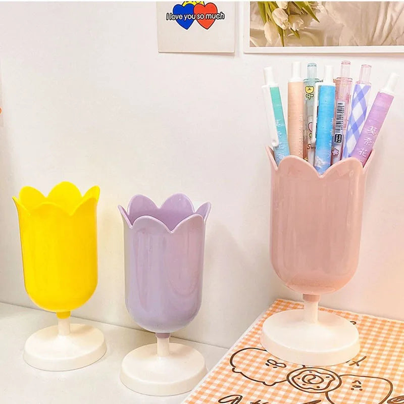 Plastic Flower Decoration Creative Pencil Cup Tulip Pencil Organizer Desk Organizer Makeup Brush Holder Girls Room Ornament