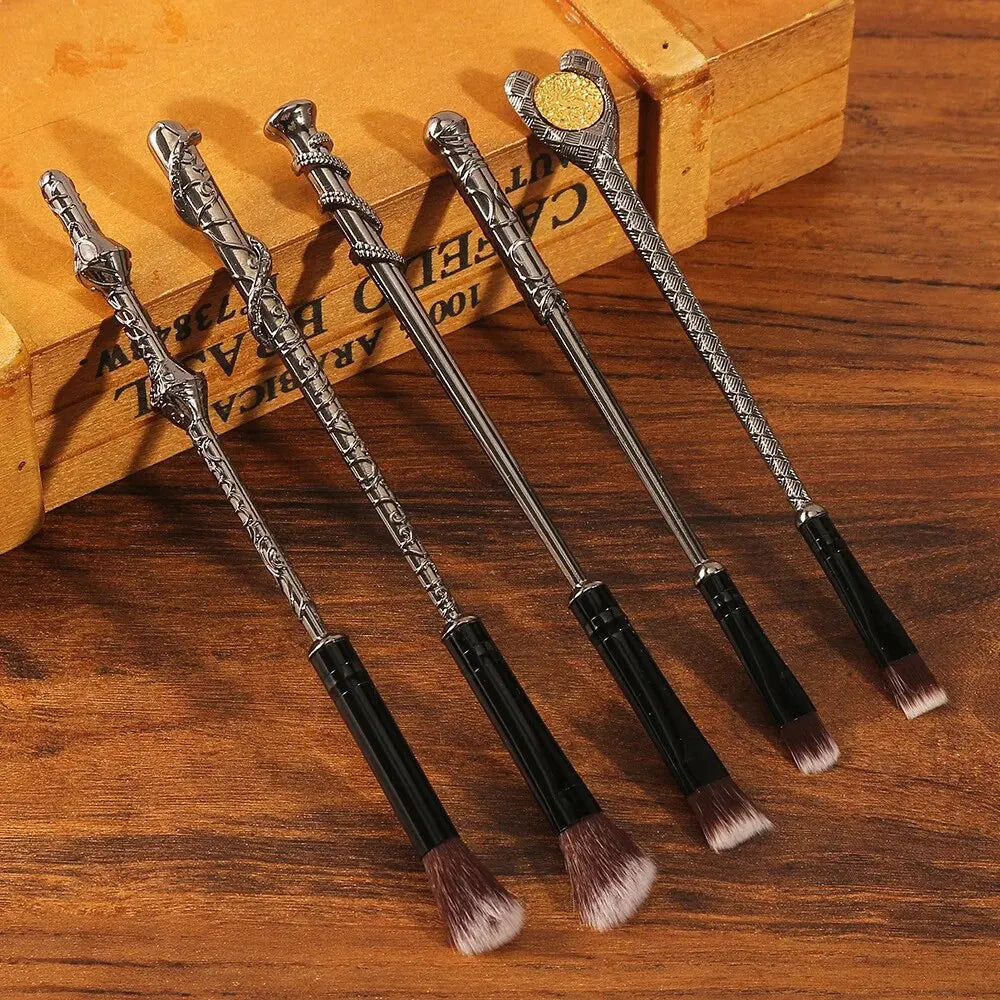 5PCS Makeup Brush Wand Set Professional Style Brushes with Soft Bristle and Metal Handles Perfect for Eyeshadow Powder Makeup