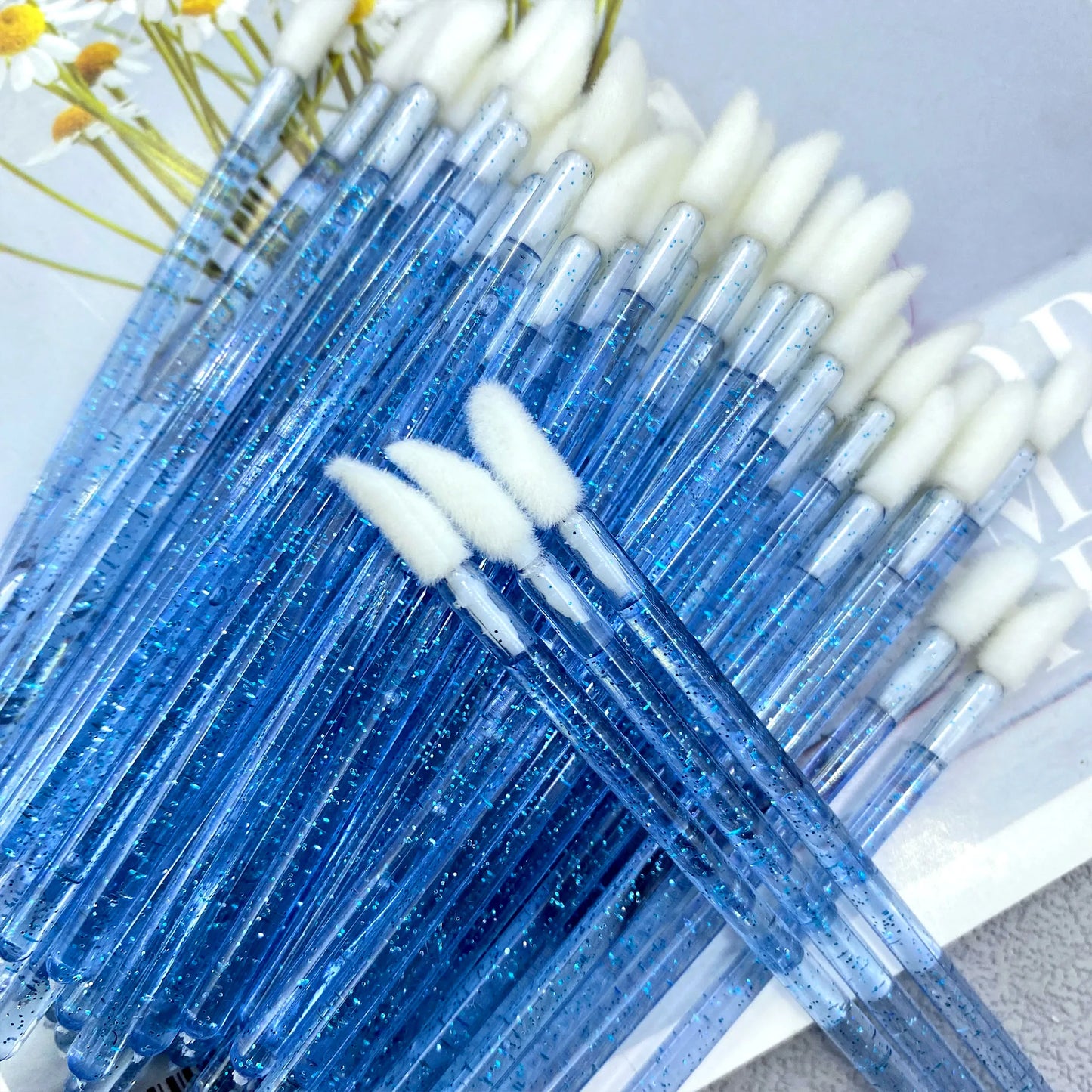 500pcs Disposable Lip Brush Makeup Brushes Eyelashes Extension Applicator Lipstick Wands Set Cosmetic Colourful Make Up Tools