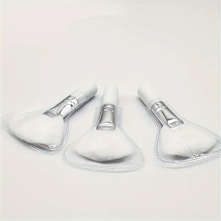1pc Fanned Makeup Brush, Salon Quality, Soft Mini Facial Foam Brush Applicator, Portable, White