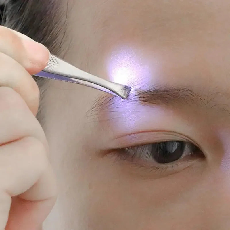 Stainless Steel Eyebrow Clip with LED Light Professional Lighted Eyebrow Tweezers Eyelash Brow Hair Removal Clamp Makeup Tools